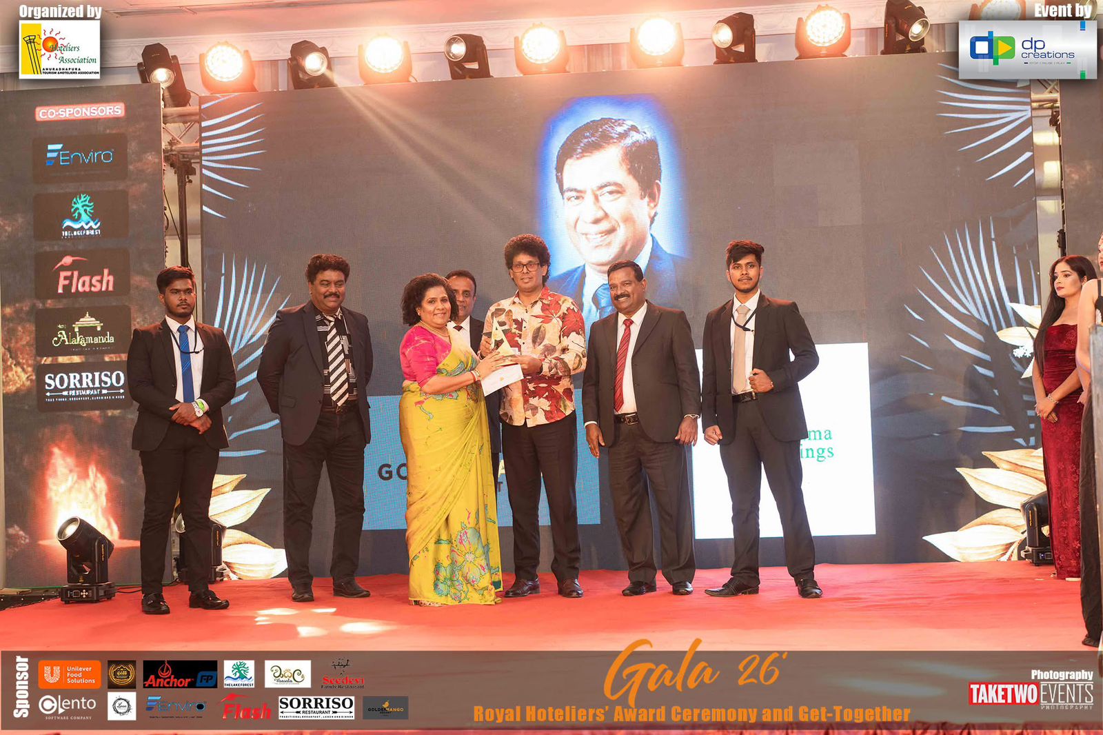 Gala event 26'
